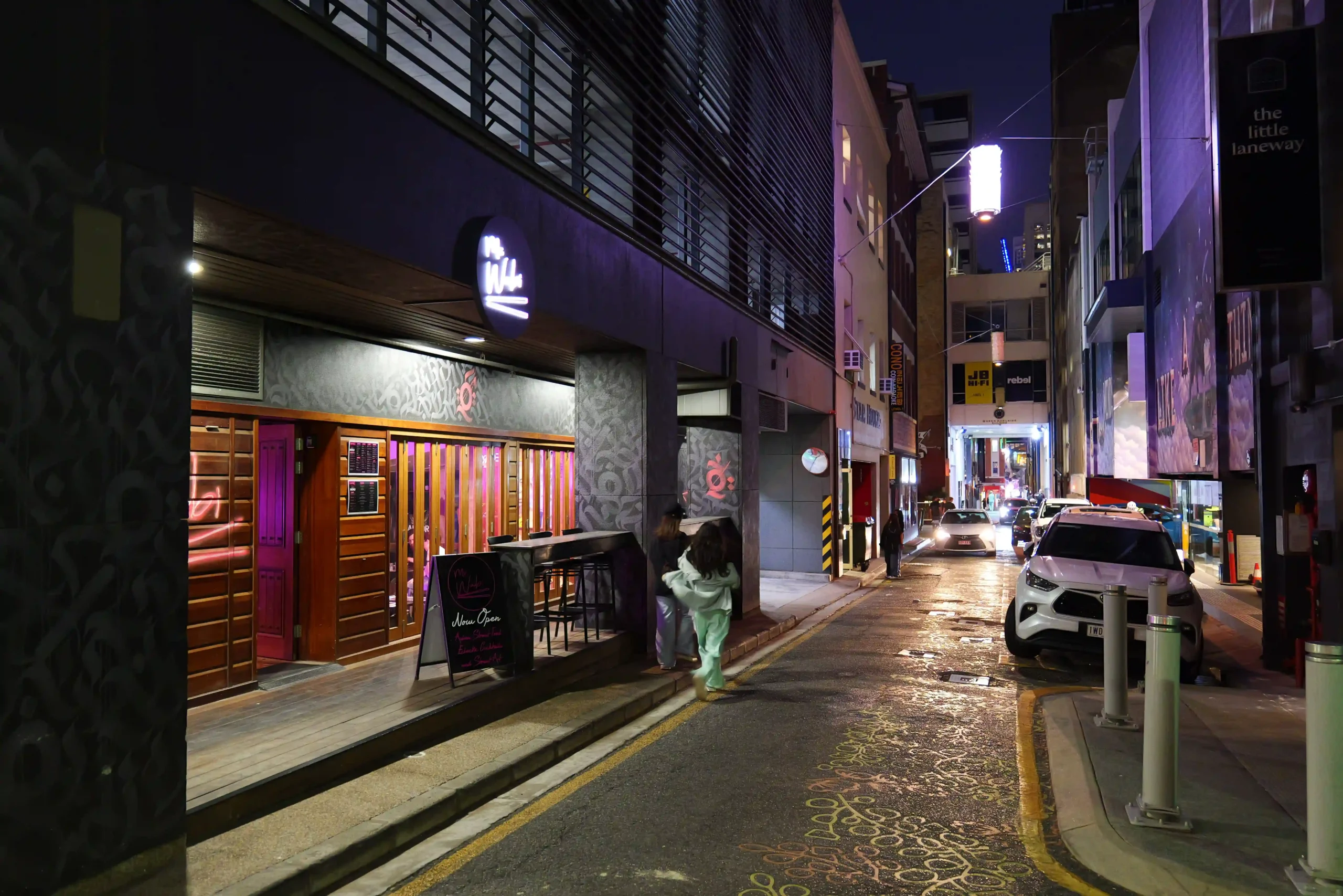 Burnett Lane Brisbane Is The City’s Oldest Laneway And A Great Place To Eat